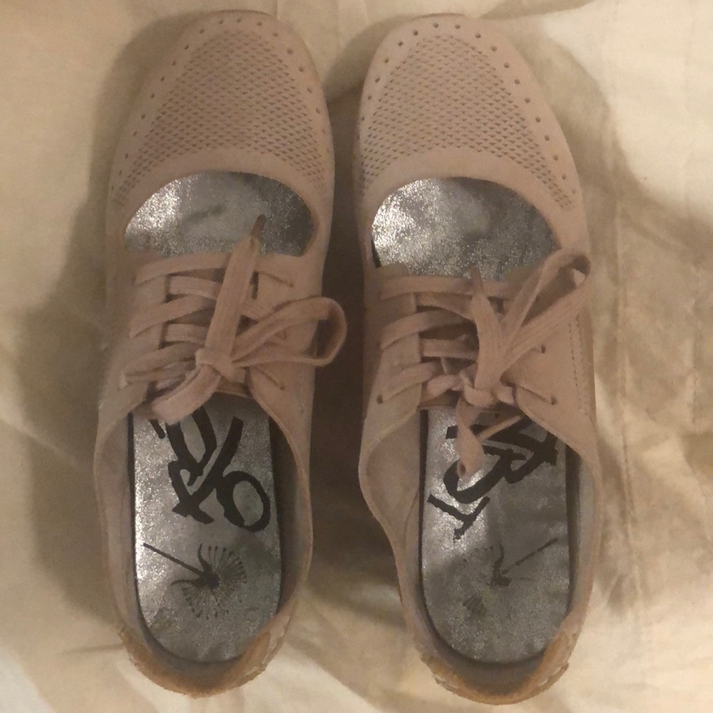 OTBT Star Dust Fashion Comfort Sneaker Blush